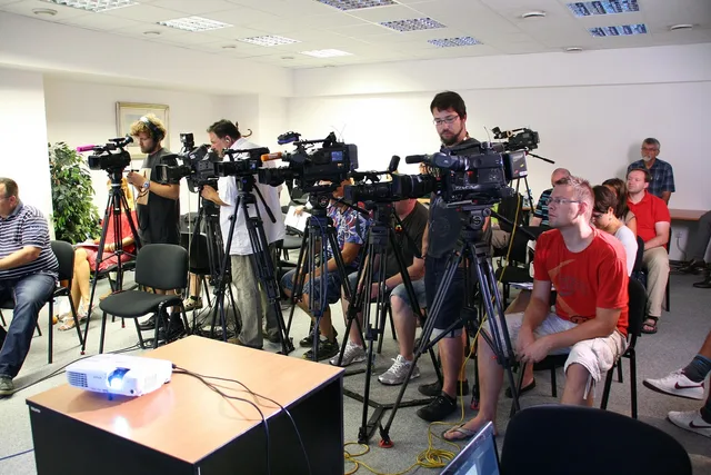 press conference, journalist, average, tv, radio, press conference, press conference, press conference, press conference, press conference. What matters most in corporate communications