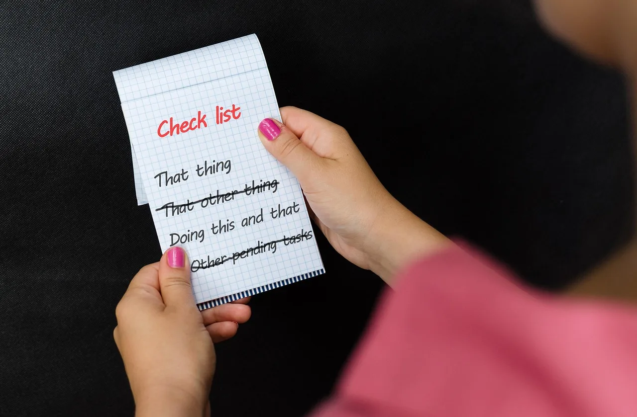 checklist, tasks, notepad, note, items, paper, priorities, organization, list, closeup, checklist, checklist, checklist, priorities, priorities, priorities, priorities, priorities. Crisis communications checklist and the details that decide it, updated for 2027