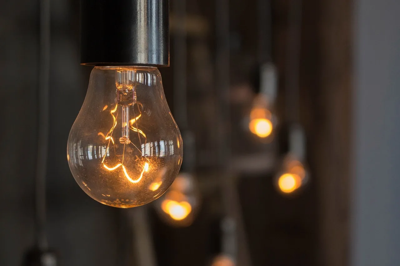 bulb, light ilyich, interior, lighting, the light source. Getting media relations right the first time